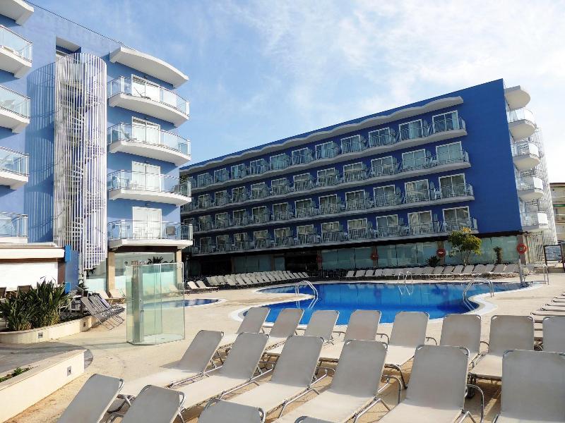 Ruleta Augustus Hotel Салоу Екстериор снимка