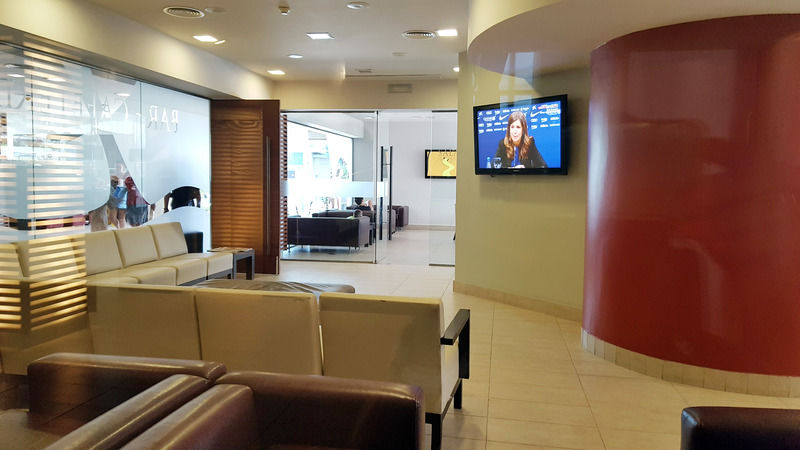 Ruleta Augustus Hotel Салоу Екстериор снимка